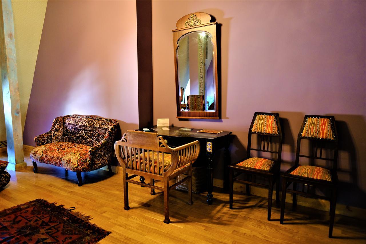 Hotel Writers' House Residency Tbilisi Esterno foto