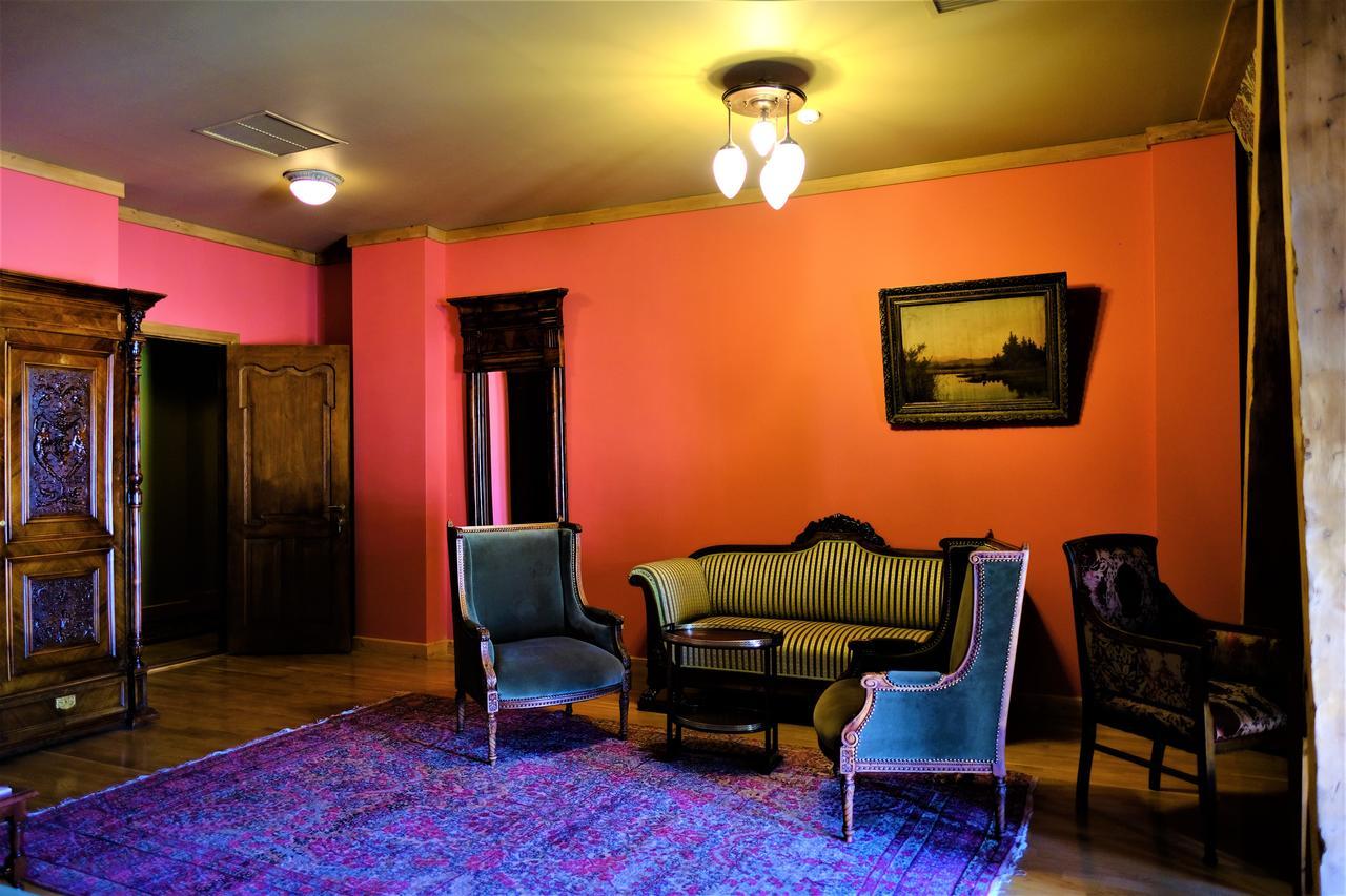 Hotel Writers' House Residency Tbilisi Esterno foto