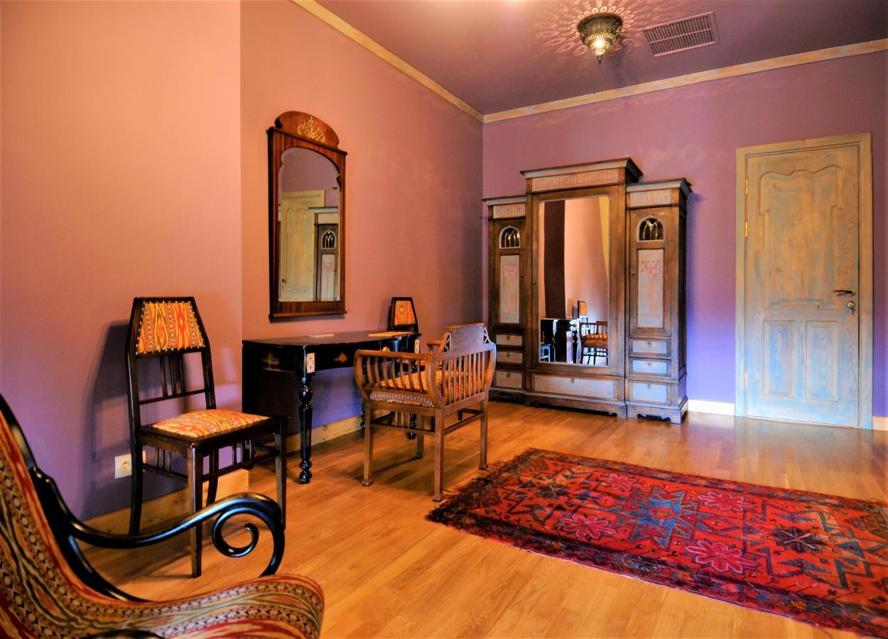 Hotel Writers' House Residency Tbilisi Esterno foto